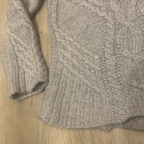 Aran Merino Wool Sweater - Picture 13 of 15